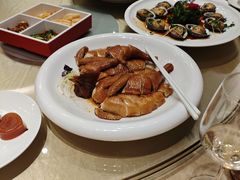 -千灯盛汇·头牌粤菜(致越优城店)
