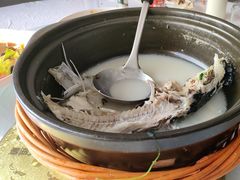 -天乐农家鱼头王(天目湖店)