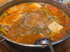 -亮欢寨酸汤鱼(沙冲路店)