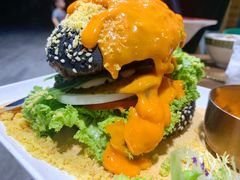 网红瀑布牛肉菠萝包-肥韬茶餐厅(南山mini店)