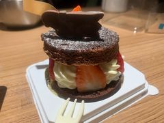 -罗森尼娜(德思勤店)