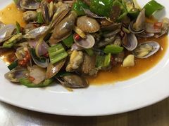 -四川小胡子海鲜(丁村万人海鲜广场店)