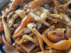 -金卯白肉罩火烧