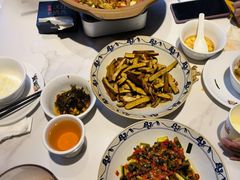 -饭橘汉江码头·乡野土菜馆(静安路店)