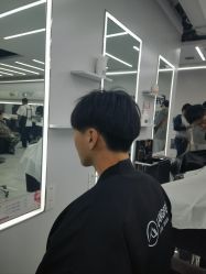 -朗峰专业美发沙龙