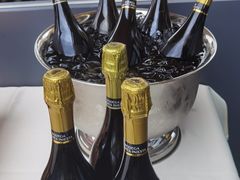 -MONICH牛排融合餐厅(和义大道购物中心店)