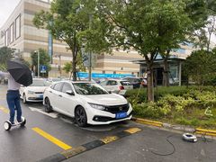 -大融城-停车场