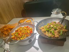 -费大厨辣椒炒肉(高铁吾悦广场店)
