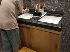 -京味斋·北京烤鸭(华威桥北工大店)