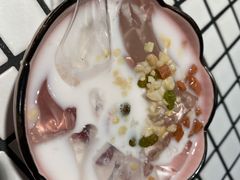 玫瑰冰粉-董眼镜火锅(洪崖洞总店)