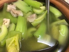 -香港百合居(LCM置汇旭辉广场店)