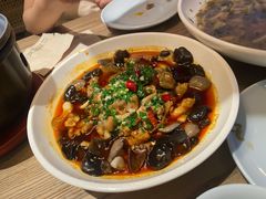 铁板牛蛙花蛤-日出青木·杭帮菜名店