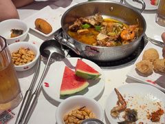-七欣天香辣蟹火锅(闵行浦江欢乐颂店)