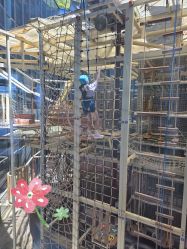 -PIPIKINGDOM皮皮王国欢乐号(欢乐海岸购物中心店)