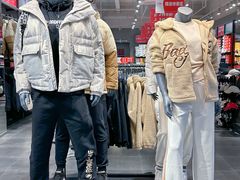 -王府井奥莱临潼小镇(临潼店)