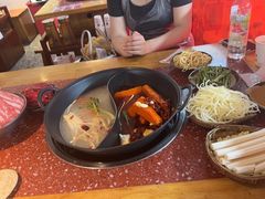 -赵美丽·重庆社区火锅·直营店(火车东站·中豪国际店)