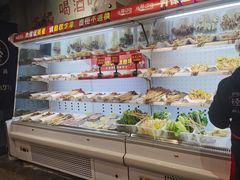 自助取餐区-马路边边串串香(苗栗路店)