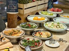 -大中华希尔顿酒店-念自助餐·嗨啤·小龙虾