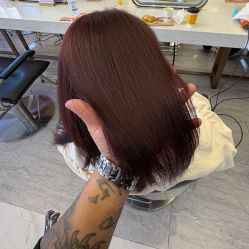 -镁连社·美联社