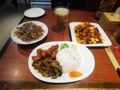 -好嫂子酱猪手•农家菜(知春路店)