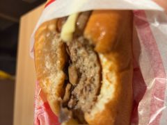 -麦当劳(欧亚大观商都店)