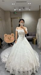 -GRACE KELLY婚纱与礼服(北京店)