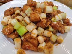 宫保鸡丁-鸿运楼烤鸭店(天桥店)
