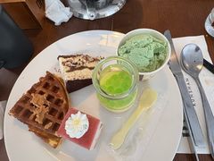 -昆山琶拉帝诗酒店·河畔咖啡厅Riverside Cafe