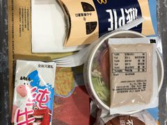 -麦当劳(轻轨曹杨路店)