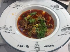 六姐一绝，棒打牛肉-成都你六姐·牛肉冒菜·麻辣香锅(长泰广场店)