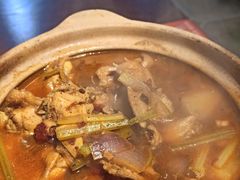 -三个大叔烤羊肉串·炭炉砂锅菜(西三旗店)