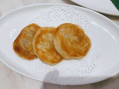 金巢银丝饼-香港百合居(LCM置汇旭辉广场店)