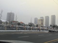 -百联奥特莱斯广场(武汉盘龙店)