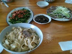 -十二忠手拉面(中华路店)