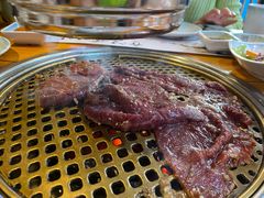 -唯成•韩国炭火烤肉 유성고기