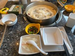 -一席地·本地鸡窝·杭帮鸡火锅(萧山银隆百货店)