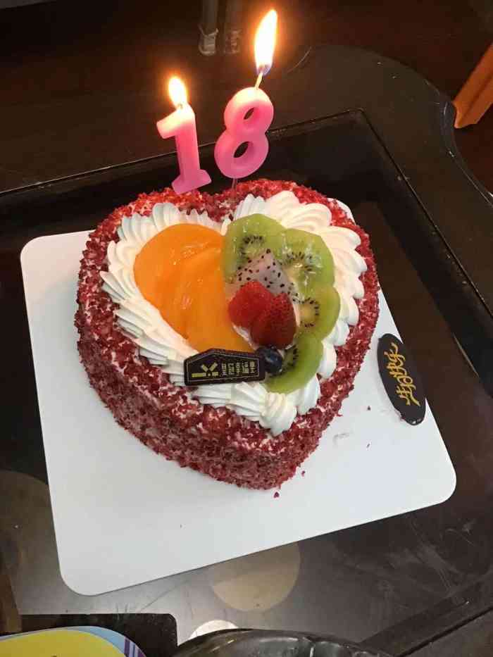 皇冠幸福里(049复兴村店)-"皇冠蛋糕真的算是武汉的老字号了,从我有印