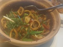 -八府香鸭·啫啫煲(华山路店)