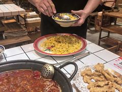 -旧街市鲜货老火锅(大光路店)