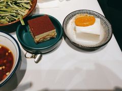 -卤校长老火锅(杨家坪直营店)