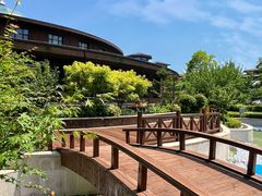 -大连金石滩绿发温泉假日酒店