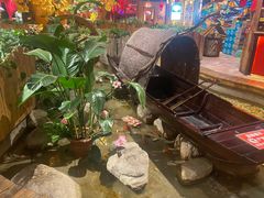 -老滇山寨•云南特色菜•地方菜•民族风情歌舞表演(金碧店)