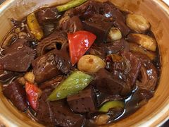 金针肥肠煲猪血-堂宴·老厦门私房菜(1988仙岳总店)