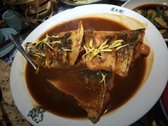 -卢大鲜鱼头捞饭(美利广场店)