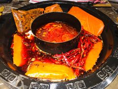 -蜀辣居鲜货老火锅(红牌楼店)