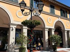 -佛罗伦萨小镇广佛名品奥特莱斯(疏港路店)