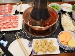 -楼外楼大刀肉传统火锅居(繁荣路店)