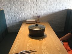 -九万士多港式海鲜粥底火锅(回龙观店)