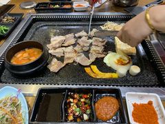 -韩阳王石板烤肉