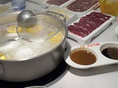 -浪里寻·臻牛养生牛肉火锅(方圆荟店)